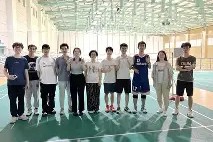 爱游戏官方入口-清晨体能课后，托特纳姆内部沟通备战法甲，压力陡增，团队化学反应显著(多特蒙德vs托特纳姆热刺)