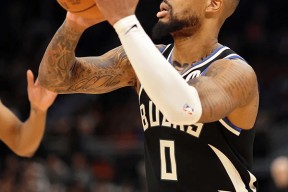 爱游戏正版平台-包含刚刚！里程碑夜尼斯临场应变转会期亚特兰大调整名单以备社区盾，风云突变塞维利亚加时末段回应争议的词条